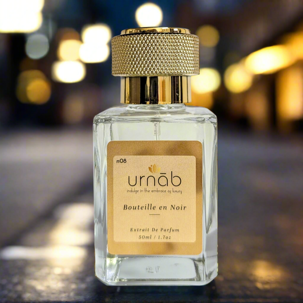Bouteille en Noir (n08) Extrait de Parfum